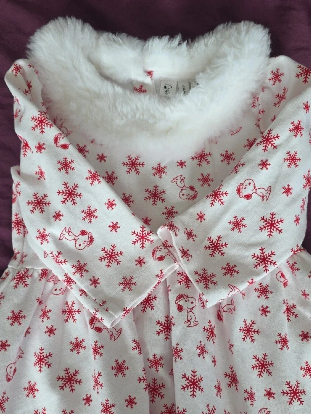 Janie & Jack Peanuts White Dress w/ Red Snowflake/Snoopy Print & Faux Fur Collar